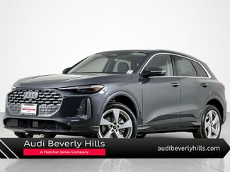 New 2025 Audi Q5 Premium Plus video 1