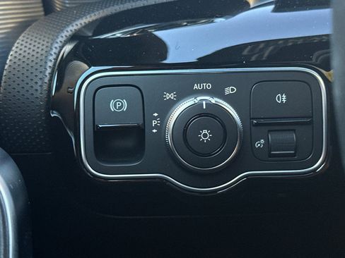 Certified 2021 Mercedes-Benz A 220 image 32