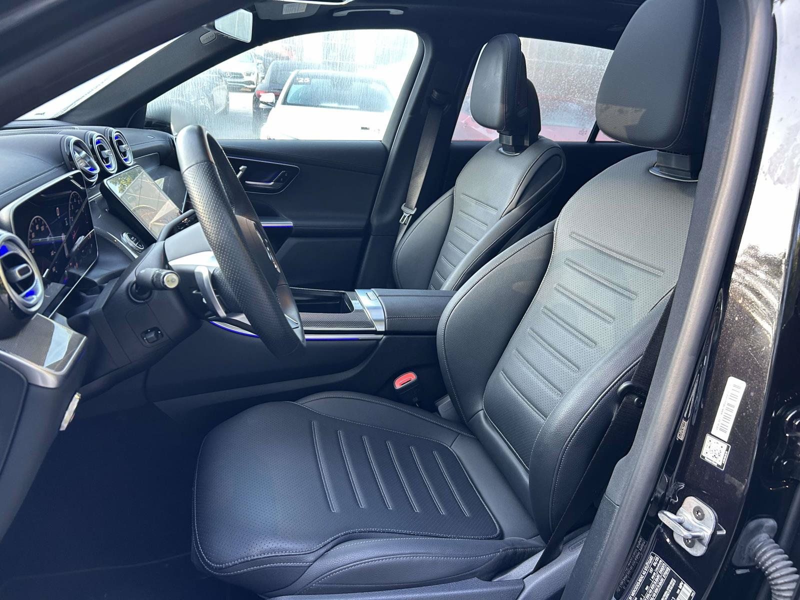 Certified 2025 Mercedes-Benz GLC 300 image 23