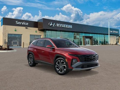 New 2026 Hyundai Tucson Limited AWD/4WD image 2