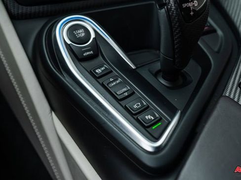 Used 2014 BMW i8 image 80