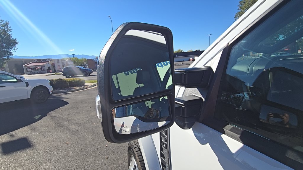 Used 2026 Ford F450 Lariat w/ FX4 Off-Road Package AWD/4WD image 34