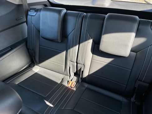 Used 2022 Volkswagen Atlas SE image 17