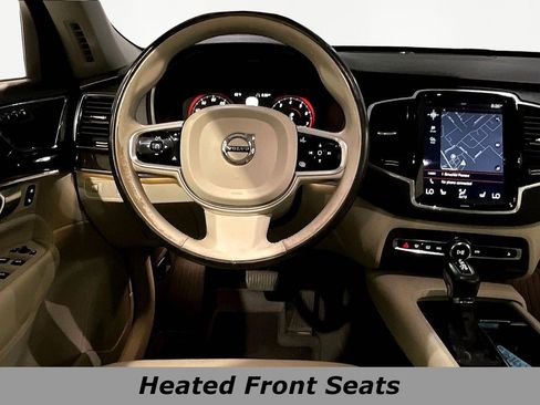 Used 2018 Volvo XC90 T6 Momentum w/ Convenience Package image 9