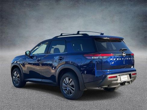 New 2025 Nissan Pathfinder SV w/ SV Premium Package image 4