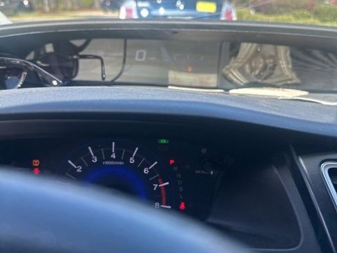 Used 2015 Honda Civic SE image 7