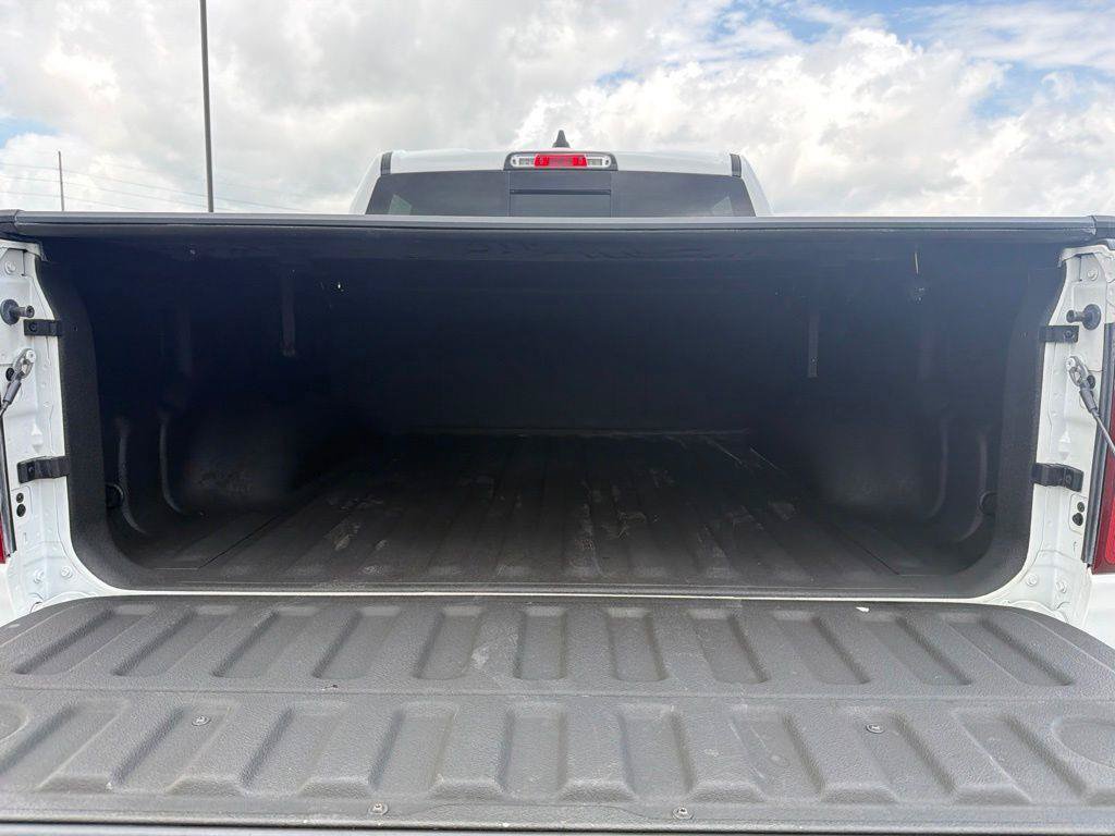 Used 2021 RAM 1500 Laramie AWD/4WD image 10