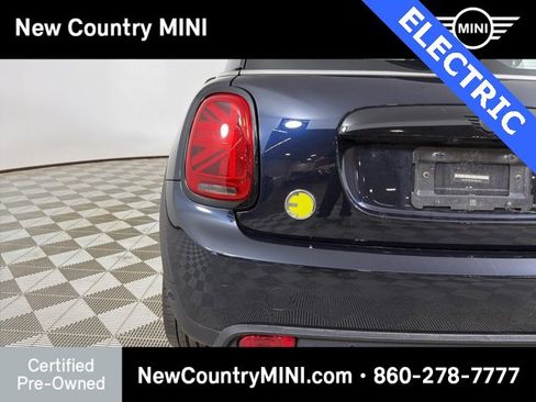 Certified 2023 MINI Cooper SE image 15