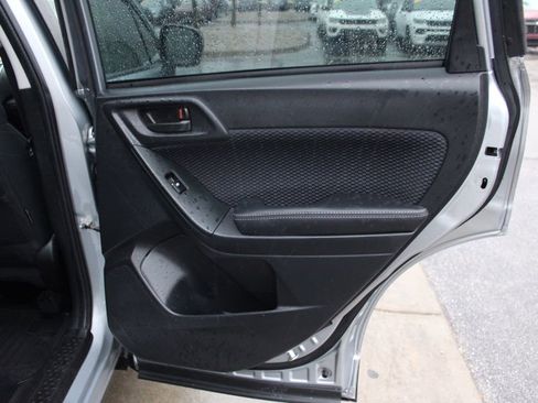 Used 2018 Subaru Forester 2.5i w/ Alloy Wheel Package image 23