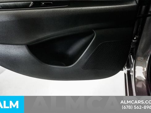 Used 2023 Hyundai Elantra Limited FWD image 50