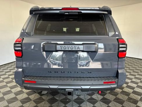 Used 2025 Toyota 4Runner TRD Off-Road AWD/4WD image 22