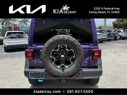 Used 2023 Jeep Wrangler Unlimited Rubicon 4xe w/ Cold Weather Group AWD/4WD image 4