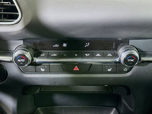 Used 2025 MAZDA CX-30 AWD 2.5 S w/ Preferred Package image 24