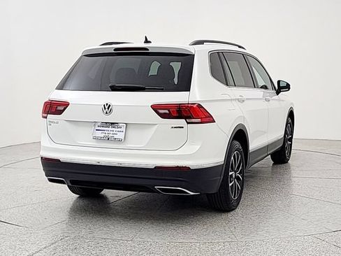 Used 2021 Volkswagen Tiguan SE w/ Panoramic Sunroof Package AWD/4WD image 5