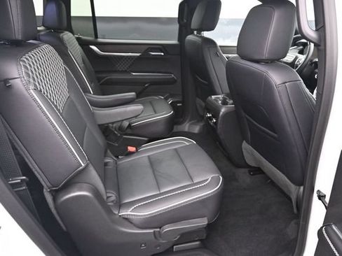 Used 2026 GMC Acadia Denali w/ Super Cruise Package AWD/4WD image 20