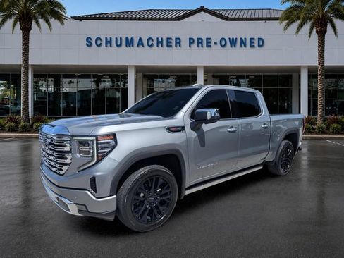 Used 2024 GMC Sierra 1500 Denali w/ Denali Reserve Package AWD/4WD image 3