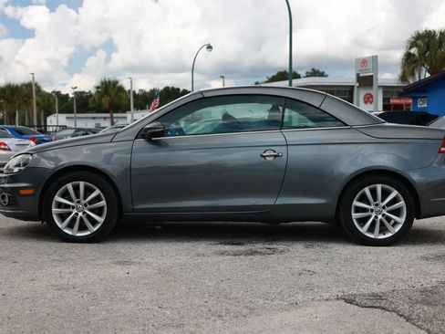 Used 2012 Volkswagen Eos Komfort FWD image 12