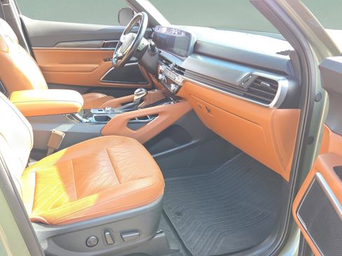 Used 2023 Kia Telluride SX X-Line image 18