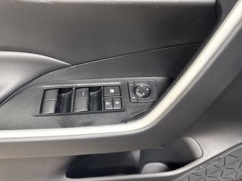 Used 2025 Toyota RAV4 LE image 27