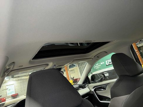 Used 2025 Toyota RAV4 XLE w/ Convenience Package AWD/4WD image 24