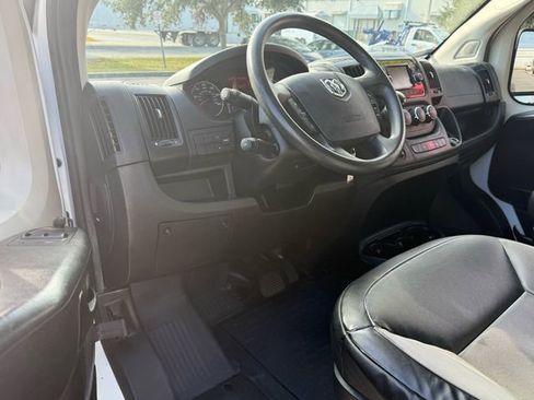 Used 2021 RAM ProMaster 2500 image 5