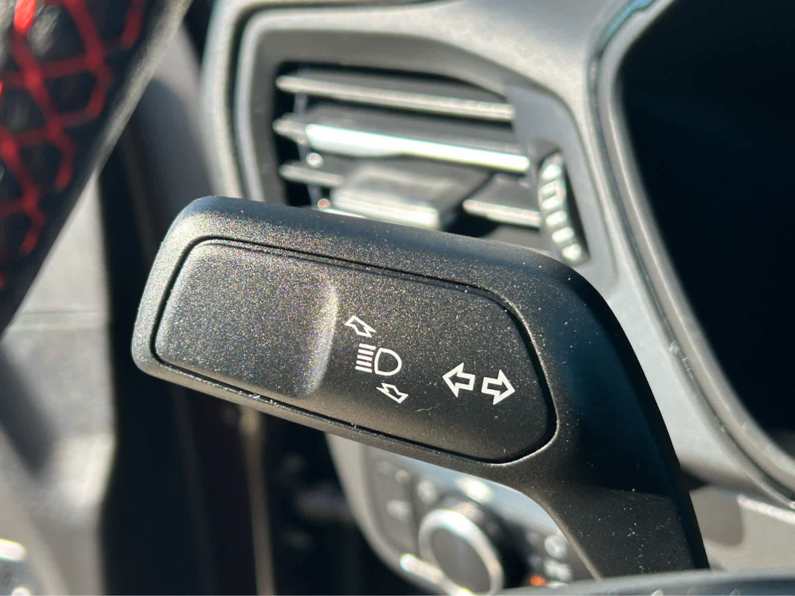 Used 2023 Ford Escape ST-Line w/ Tech Pack #1 FWD image 24