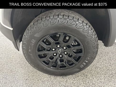 Used 2023 Chevrolet Colorado Trail Boss w/ Technology Package image 8