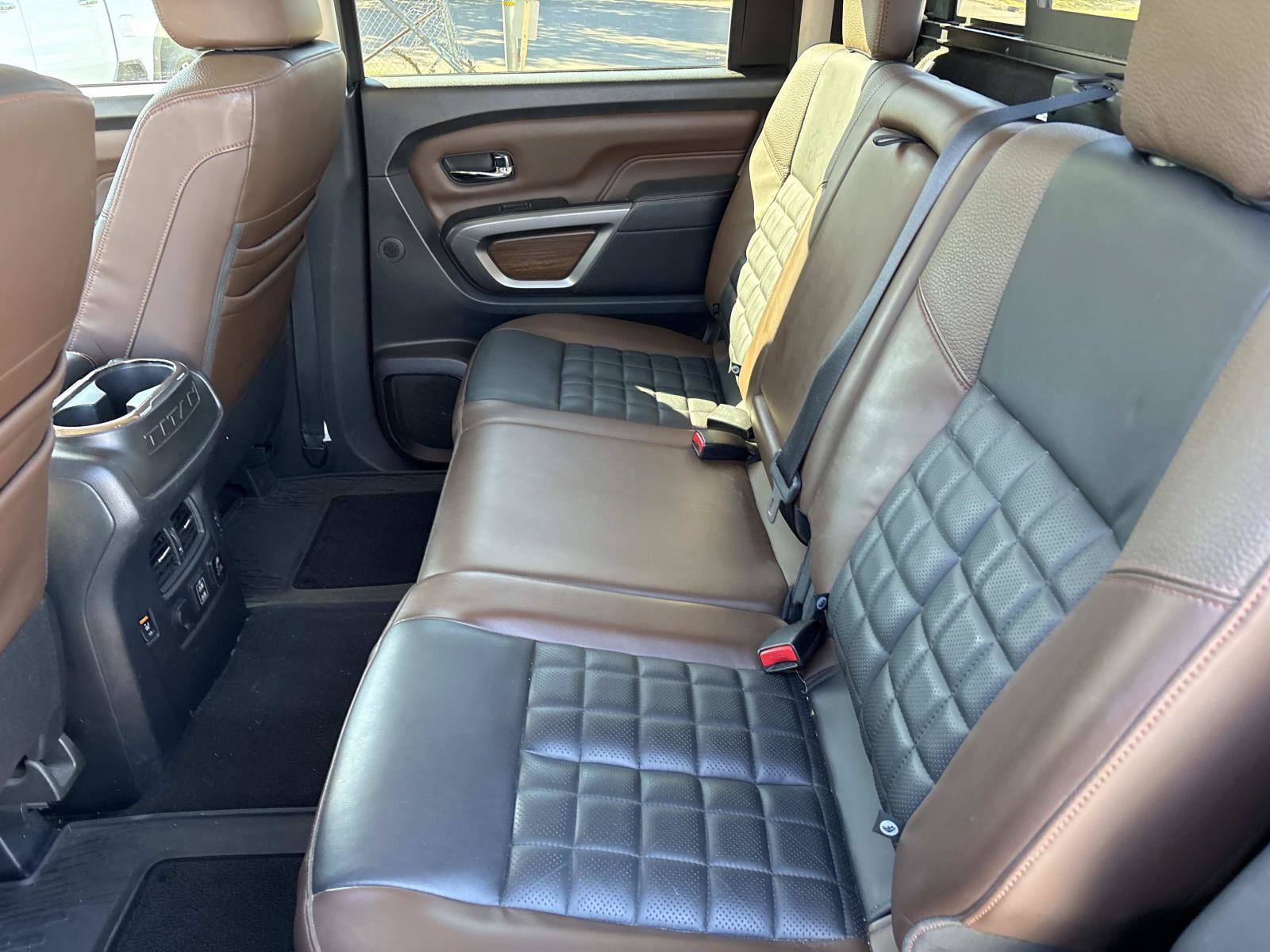 Used 2019 Nissan Titan Platinum Reserve w/ Platinum Utility Package AWD/4WD image 31