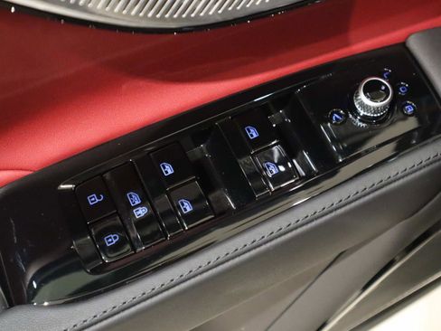 New 2025 Maserati Grecale Modena image 24