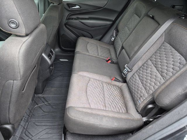 Used 2020 Chevrolet Equinox LT w/ Driver Convenience Package FWD image 17