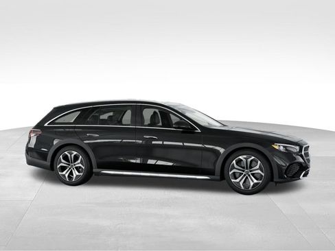 New 2025 Mercedes-Benz E 450 4MATIC All-Terrain Wagon image 14