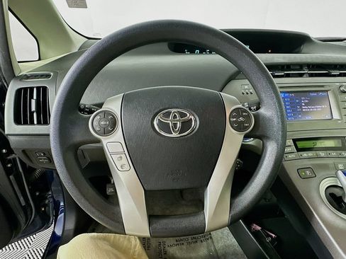 Used 2013 Toyota Prius Two FWD image 12
