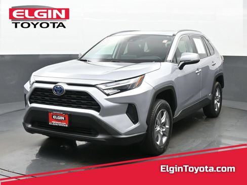 Used 2022 Toyota RAV4 XLE w/ Convenience Package AWD/4WD image 1