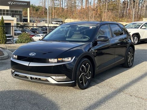 Certified 2023 Hyundai Ioniq 5 SEL image 3