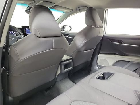 Used 2023 Toyota Camry LE FWD image 11
