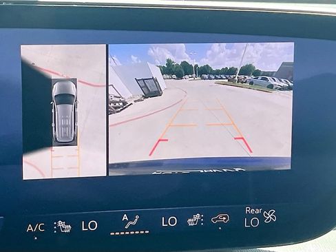 Used 2025 Buick Enclave Preferred FWD image 14
