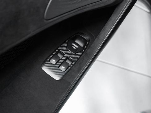 Used 2019 McLaren 600LT image 46