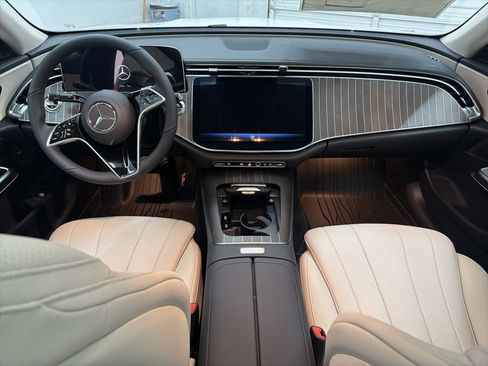 New 2026 Mercedes-Benz E 350 Sedan image 22