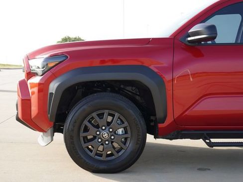 Used 2026 Toyota 4Runner SR5 AWD/4WD image 5