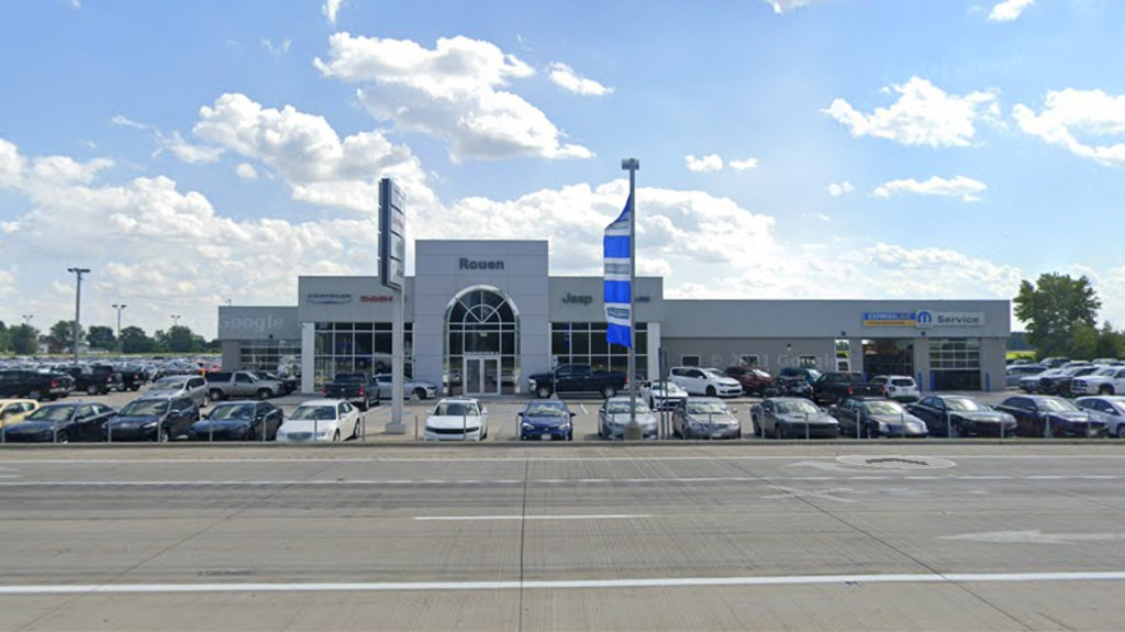 Used 2020 Chevrolet Trax LS w/ Tint and Cruise Package FWD image 9
