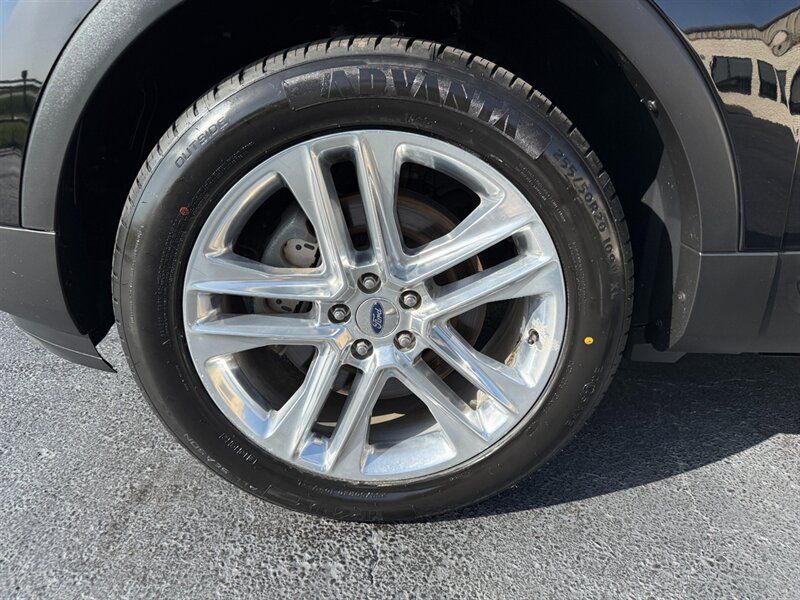 Used 2016 Ford Explorer Limited AWD/4WD image 23