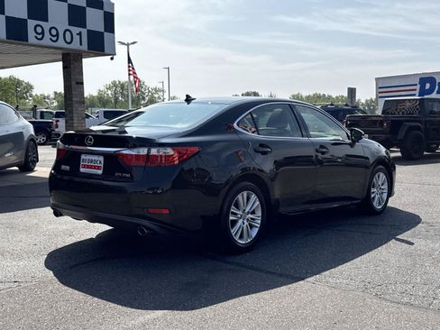 Used 2014 Lexus ES 350 w/ Premium Package FWD image 7