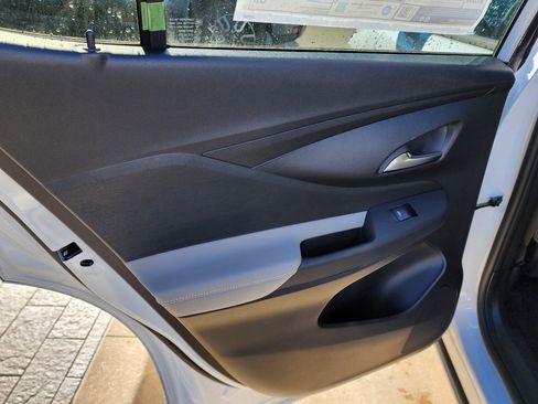 New 2026 Buick Envista Avenir image 39