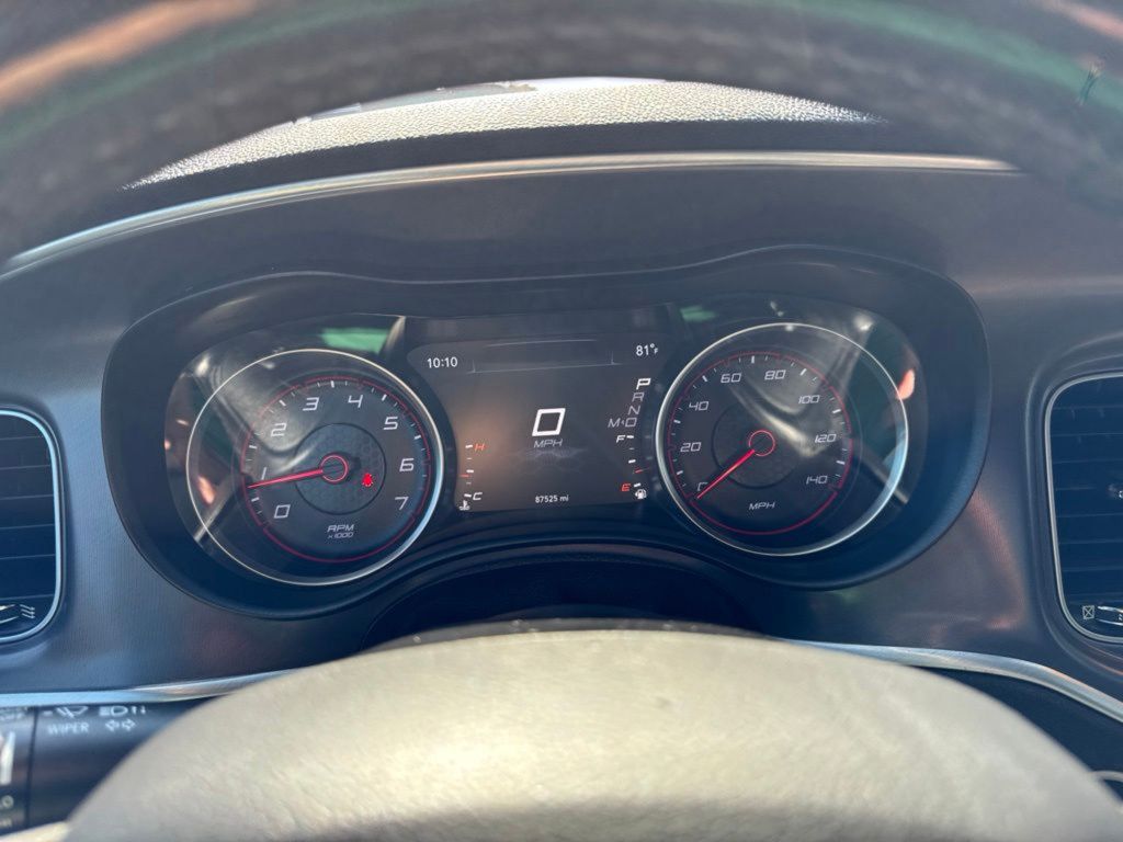 Used 2020 Dodge Charger SXT w/ Cold Weather Package RWD image 15