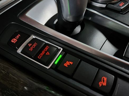 Used 2015 BMW X5 xDrive35i image 40