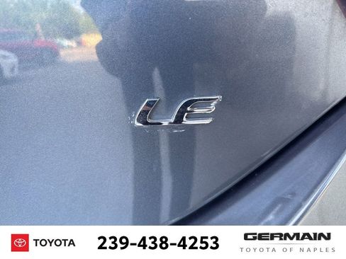 Used 2014 Toyota Corolla LE image 7