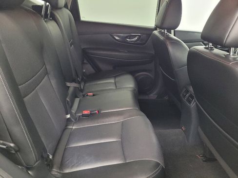 Used 2020 Nissan Rogue SL FWD image 19