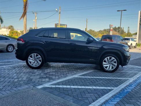 Used 2021 Volkswagen Atlas Cross Sport SE image 6