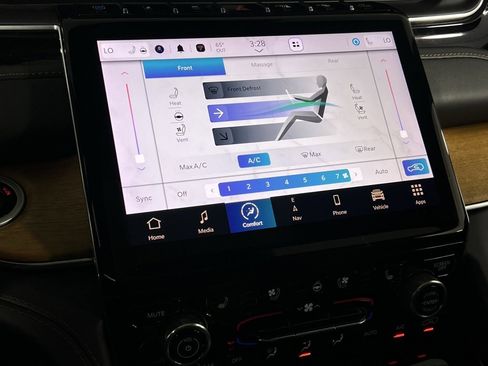 Used 2022 Jeep Grand Cherokee Summit image 22