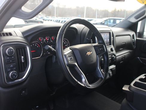Used 2023 Chevrolet Silverado 2500 LT image 16